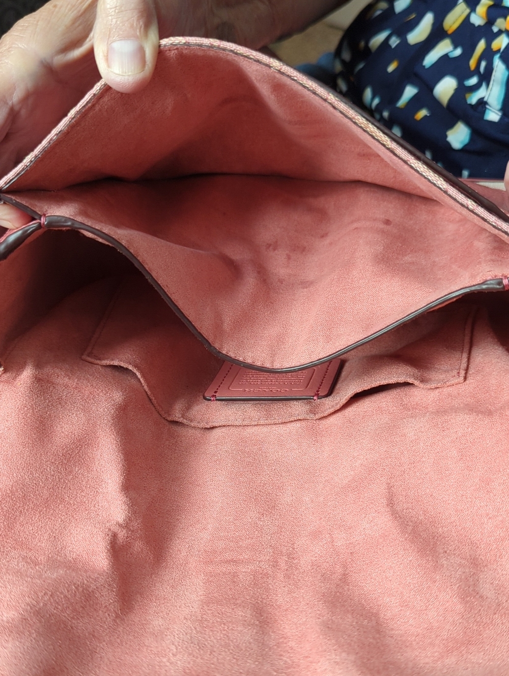 Rsvf For RP Show..Coach Lonnie Crossbody In Rose Signature Jacquard . - Picture 8 of 14